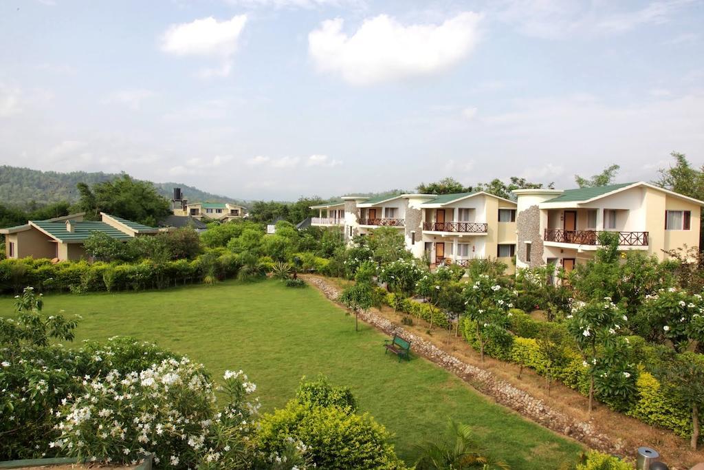 Mapple Leisure Resort Ramnagar  Ngoại thất bức ảnh